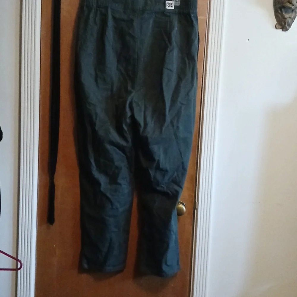 Lucy & Yak Pants - Picture 2 of 9